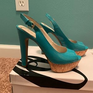 Beautiful teal Nine West heels
